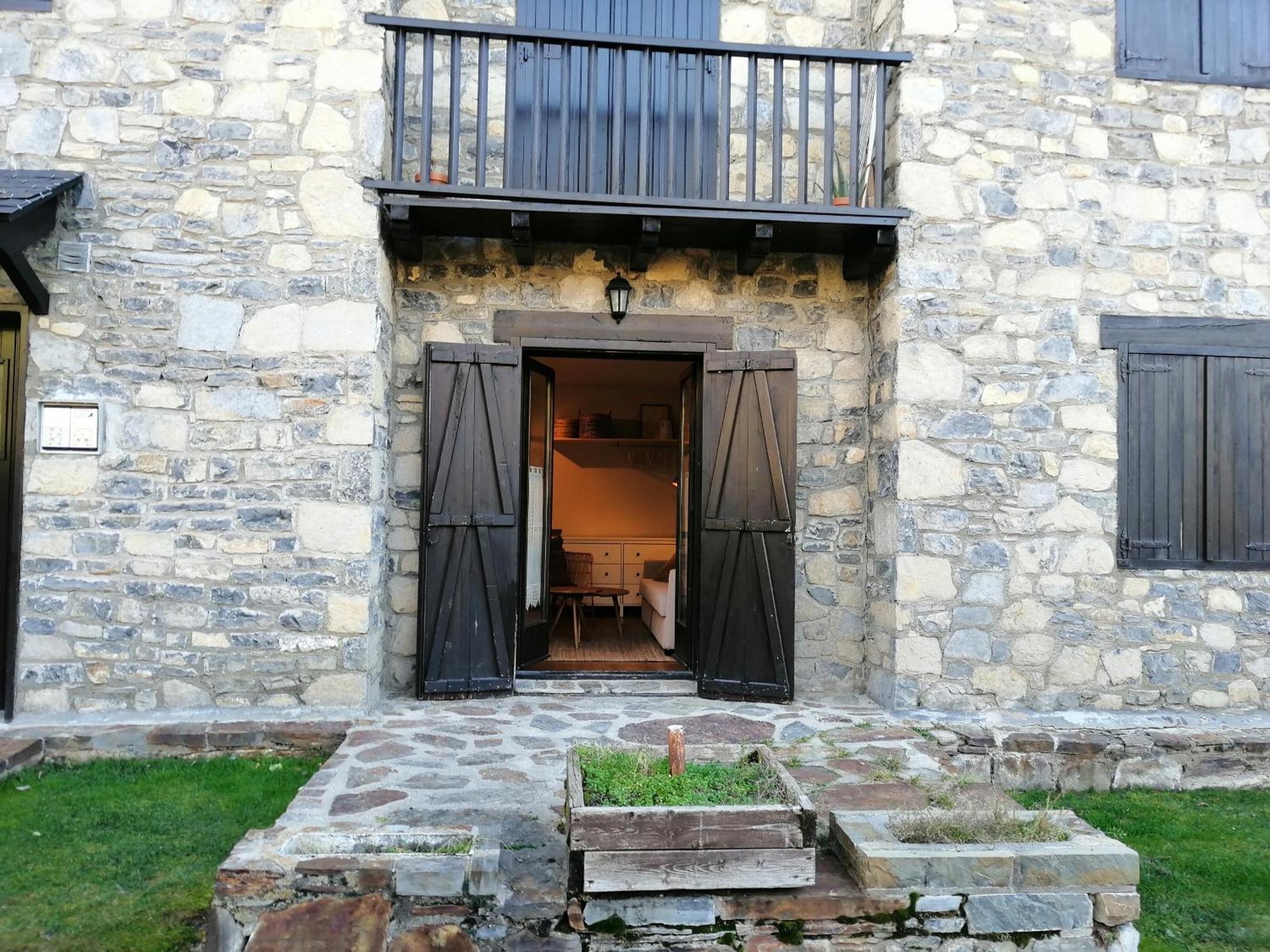 Acogedor Estudio Con Terraza Besiberri 4 Pla de l'Ermita Eksteriør billede